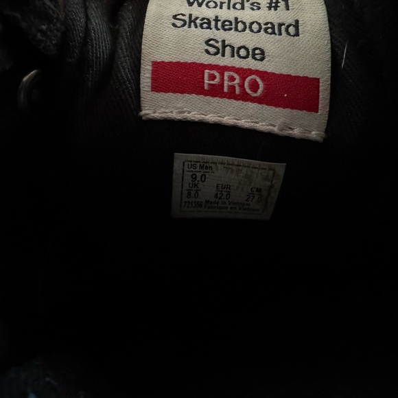 Vans Men's Black Casual Shoes - Picture 4 of 4